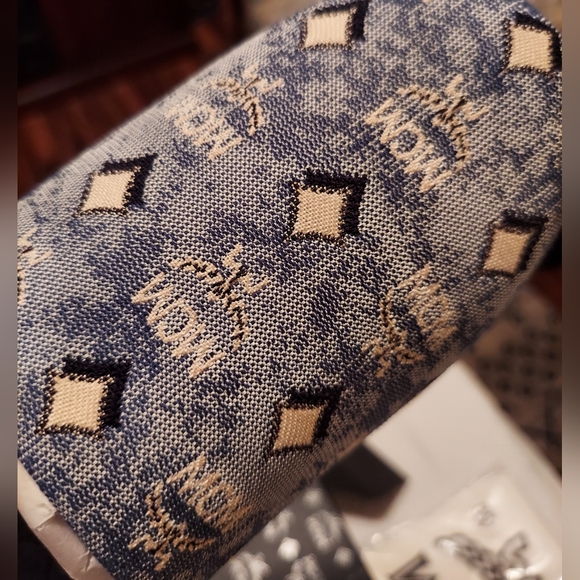 NEW MCM Slippers Monogram With Dust Bag, Box, Care Card Size Womens 7-7.5 Cotton - Picture 4 of 16